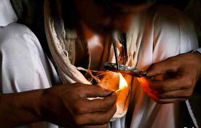 Ex-minister’s drunk son beaten by DU students